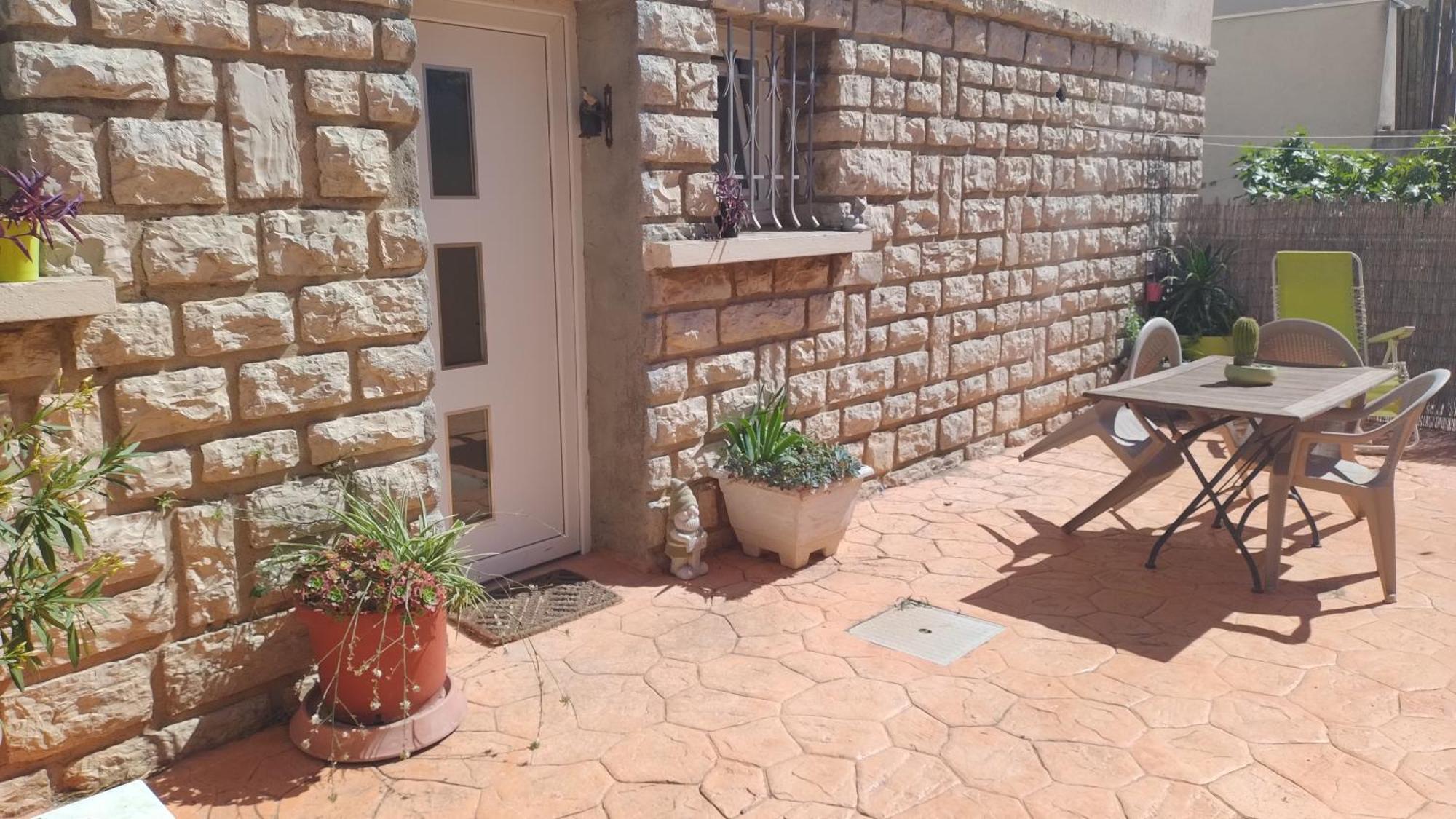 Appartement Entre Mer Et Gardiole Frontignan Exterior photo